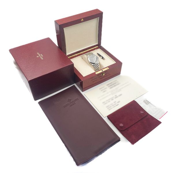 Patek Philippe Complications 5085/1A-001